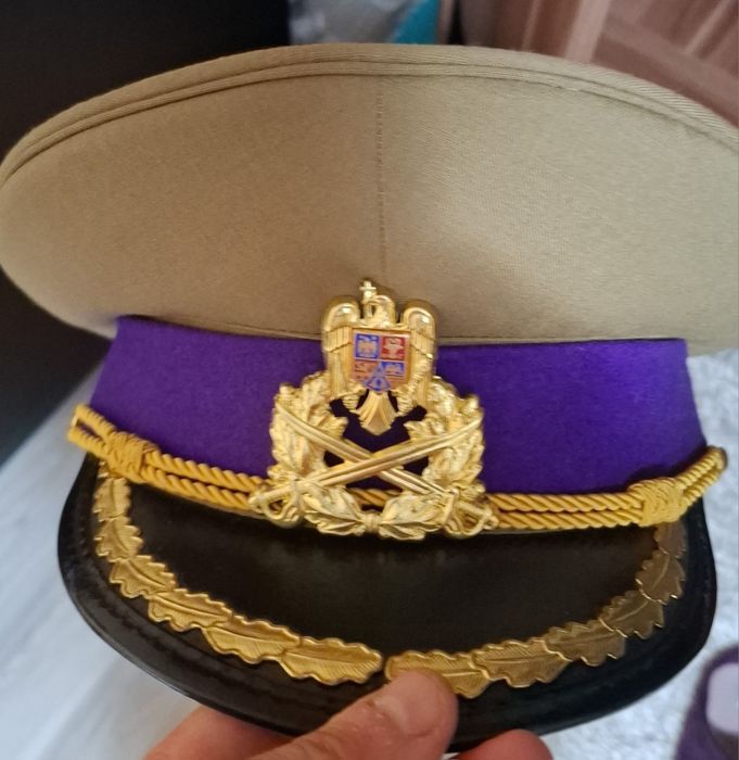 Costum militar Exceptiol de Colonel Logistică