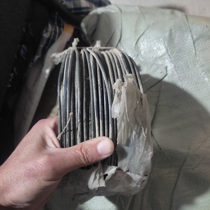 Кабель для Интернета.