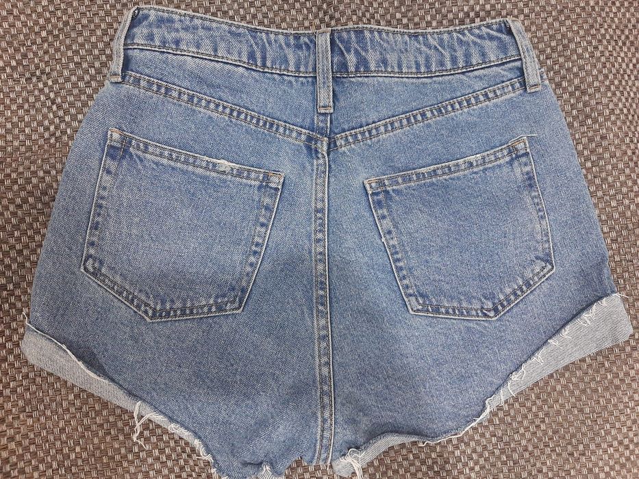 Новые джинсовые шорты hm
