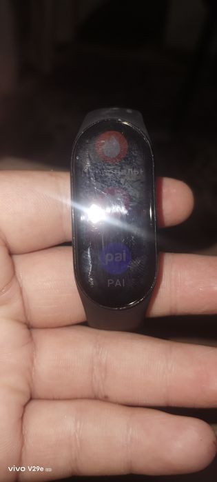 Продам фитнес браслет xiaomi mi band 7