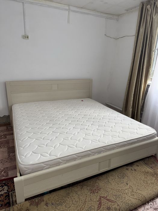 Продам кровать двух спалная