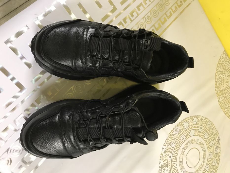 Кожанные кроссы 42 размер