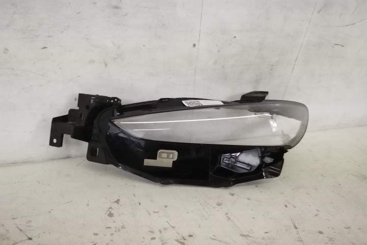 Мазда 6 / Mazda 6 GJ Оригинално дясно предно стъкло в добро състояние.