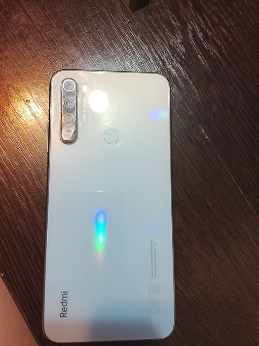 Продам Редми нот 8