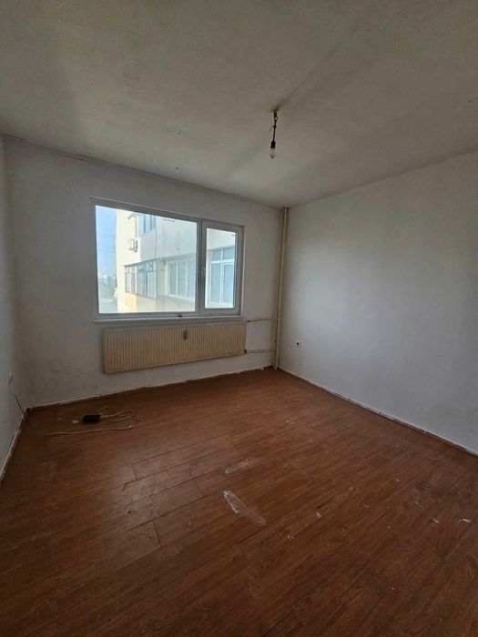 Продава се Тристаен апартамент в Варна, Център - 87 кв.м за 1495 €/кв.м - Снимка #11