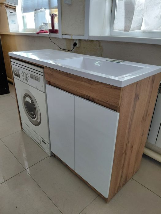 Продам тумбу с раковиной