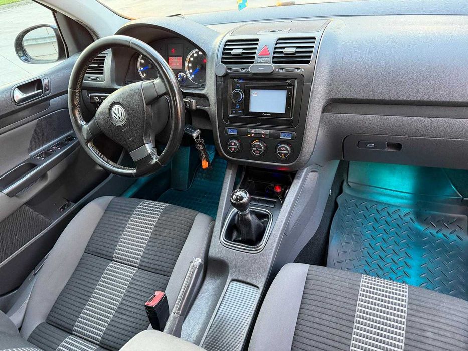 Vand Volkswagen Golf 5 2009