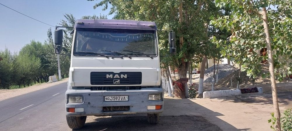 Ман самосвал сотилади