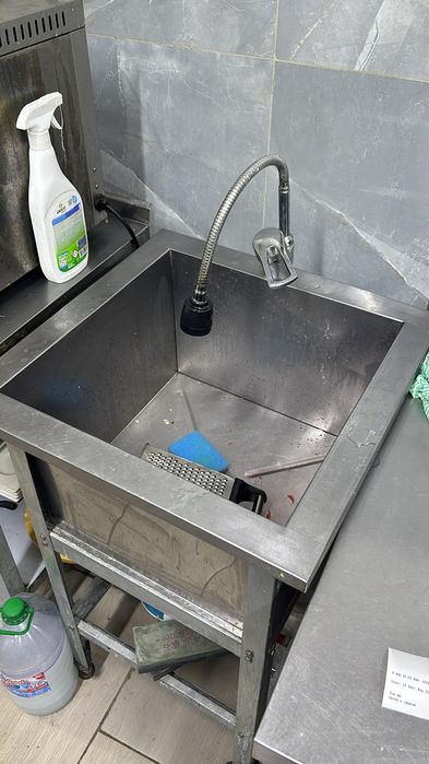 Продам мойку раковину