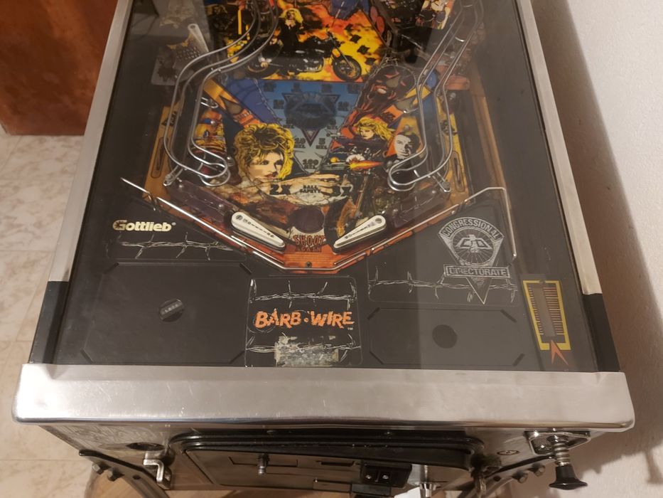 Флипер pinball Barb wire