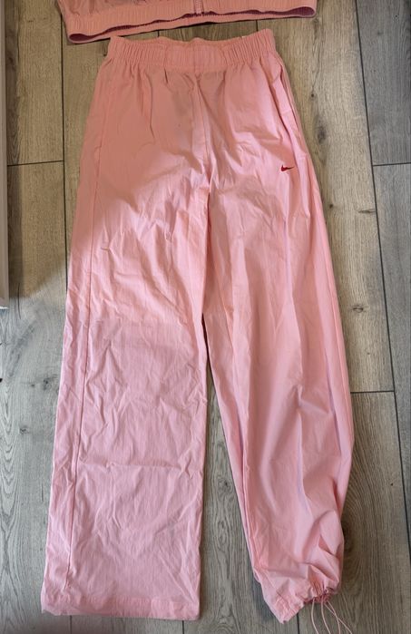 Дамски, шушляков комплект Nike