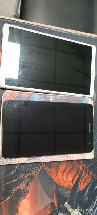 Samsung Tab A7 lite, Huawei T1-701u