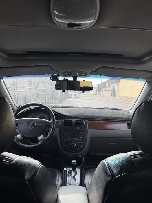 Продается Лассети 2009 года