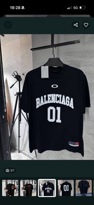Тениска Balenciaga 01