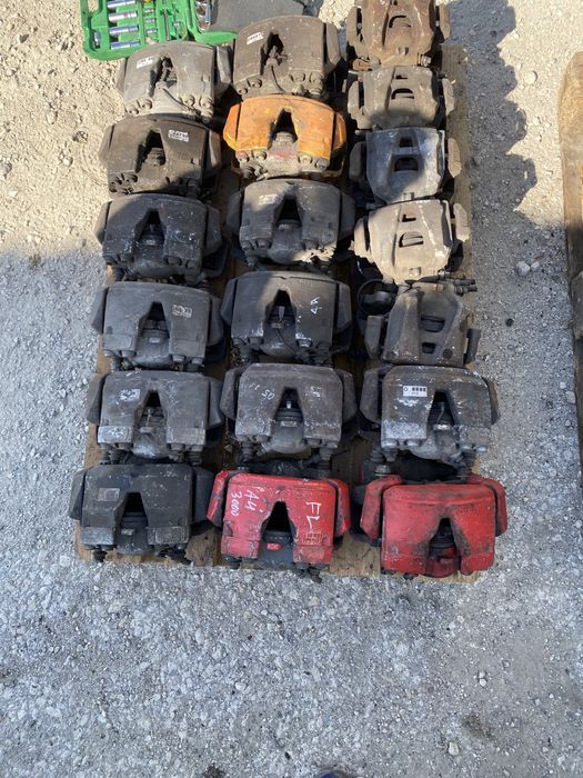 Спирачни апарати Супорти дискове моторче за ръчна Ауди Audi A5-A4 B8