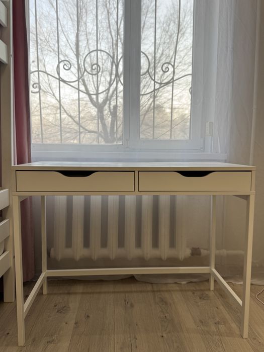 Продам письменный стол ИКЕА