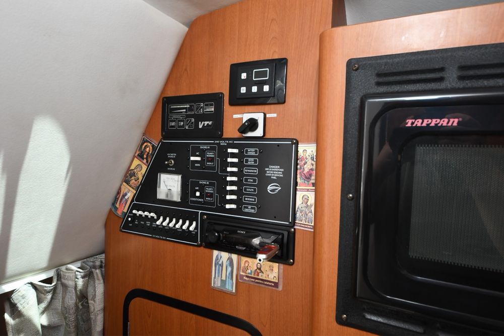 Crownline 270 5.7 350ps