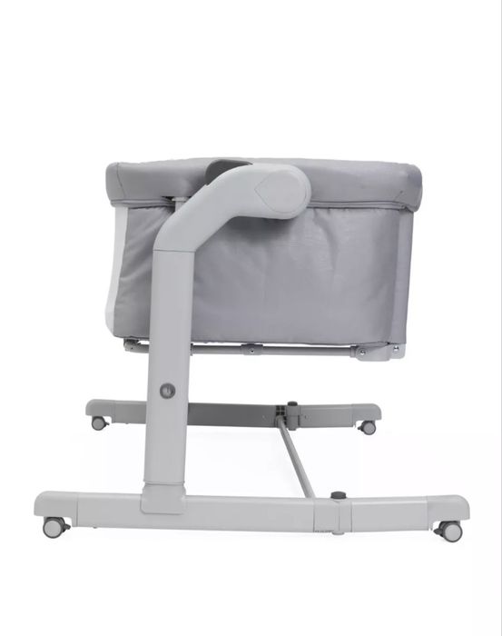 Детская кроватка chicco