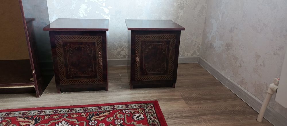 Кровать, Шкаф, Трюмо в комплекте  продается/ Етокхона мебе