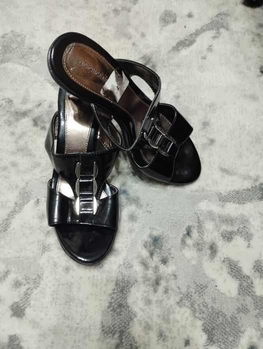 Женские босоножки сандали / Ayollar uchun sandallar