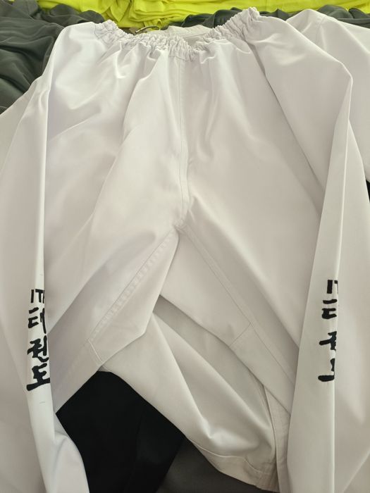 Костюм для теквандо