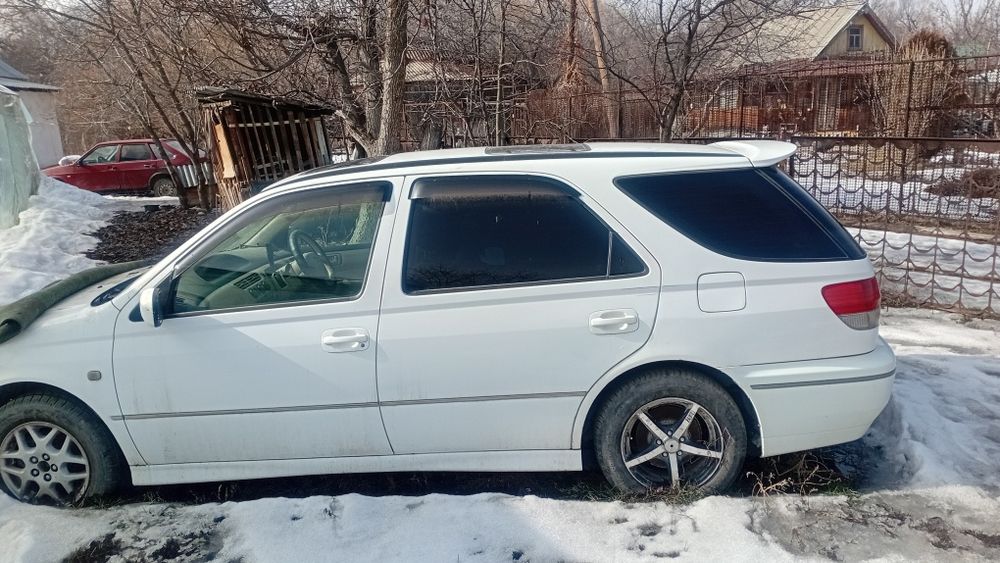 Продаётся автомобиль