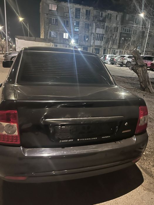 Приора 2012г.в цвет черный