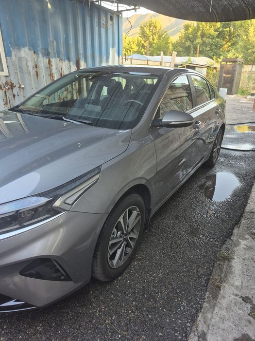 Кia cerato автомобиль