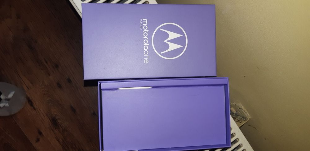 Cutii telefoane,casti, Iqos 2.4 si 2.4+