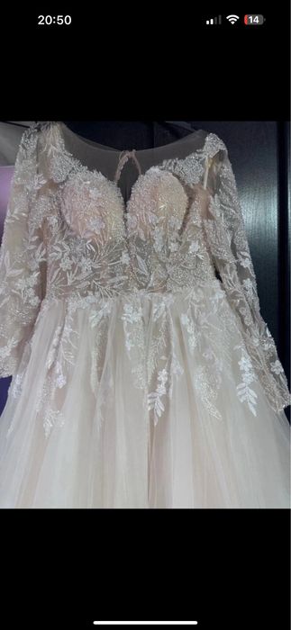 Rochie de mireasa.