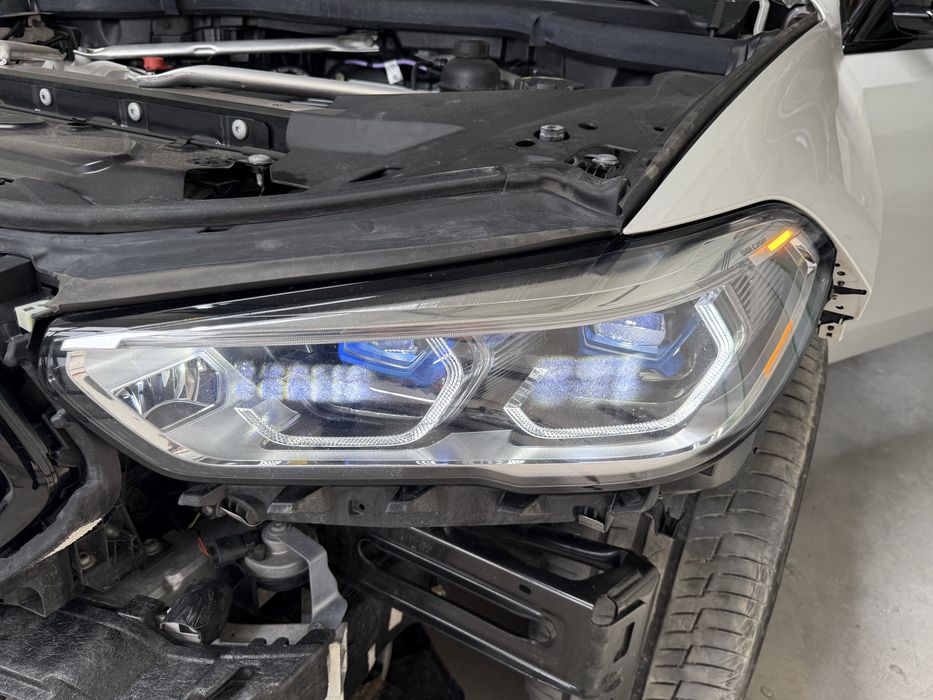 BMW G05 G06 X5 X6 Лазерни фарове ОБОРУДВАНИ с модулите