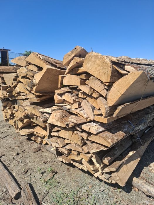 OFERTĂ Lemne de foc din esență tare la legătură  stejar GROASE