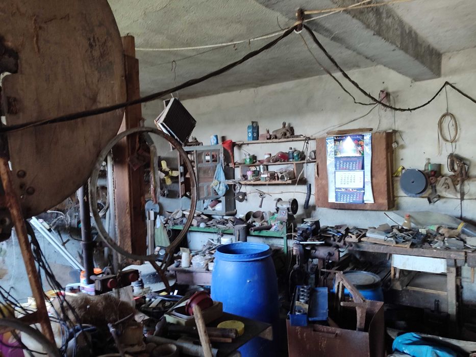 Двуетажна къща в Сливенци