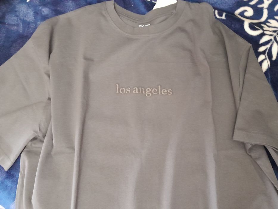 Футболка женская.