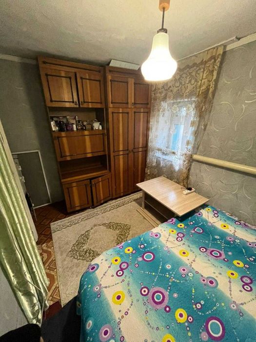 Продам  4х комнатный дом в городе недорого