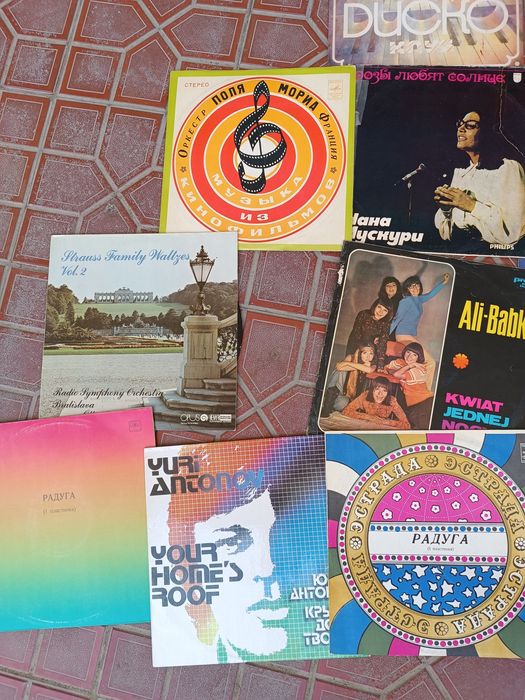 Виниловые пластинки разные Высоцкий иностранные артисты Оптом продам