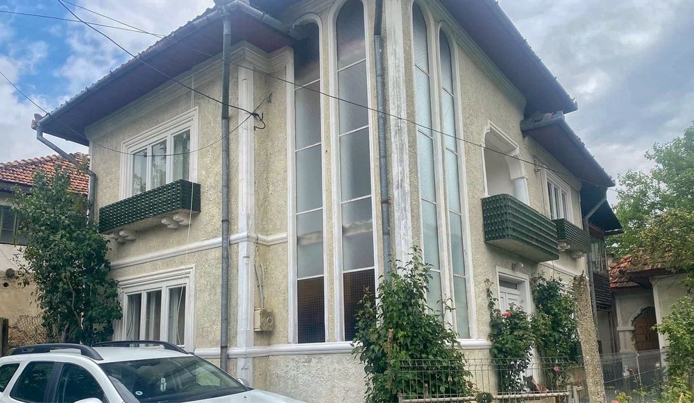 De vanzare – Doua case la munte+ 1.100 mp teren! Pret: 65.000 €