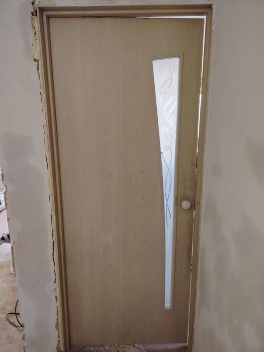 Продаю Двери межкомнатные