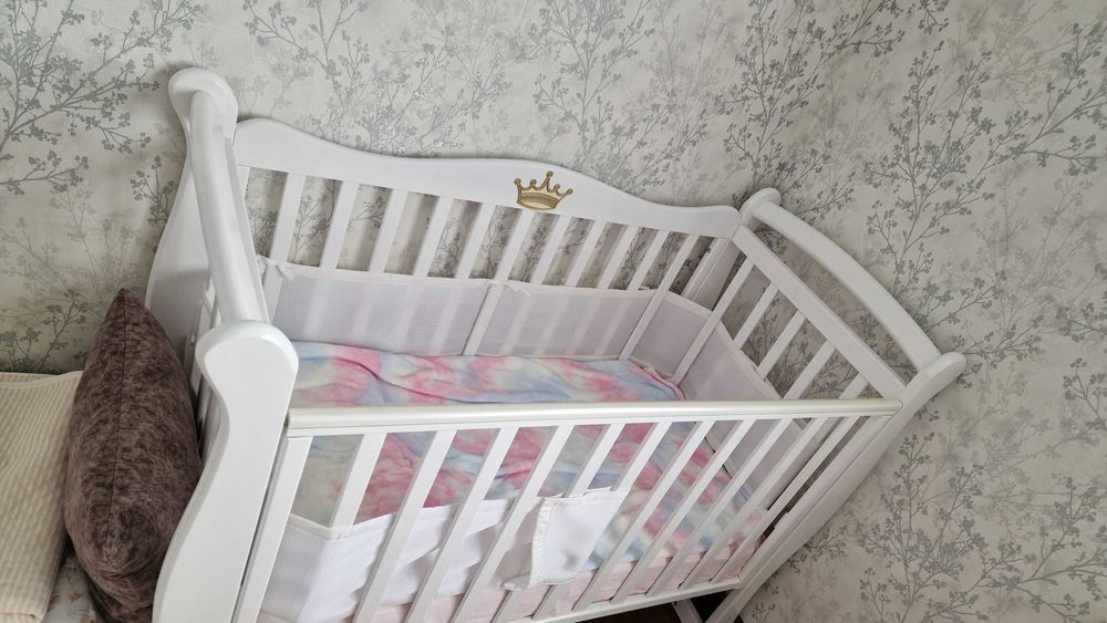 Детская кроватка б/у