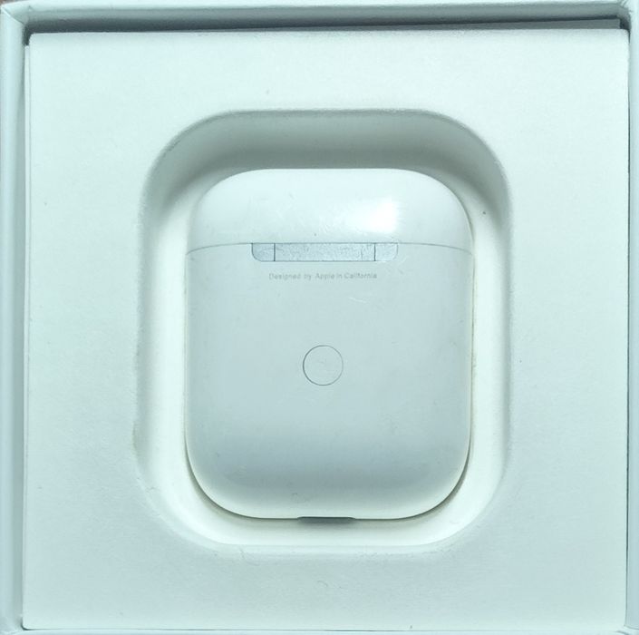 Продам наушники Airpods