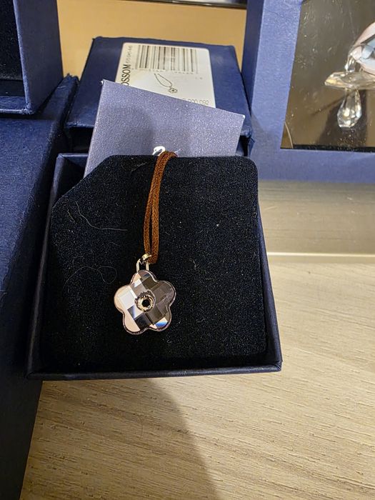 Swarovski колие ново