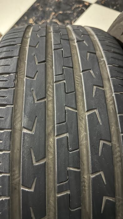 Летный шины 236/50/19 4 шт