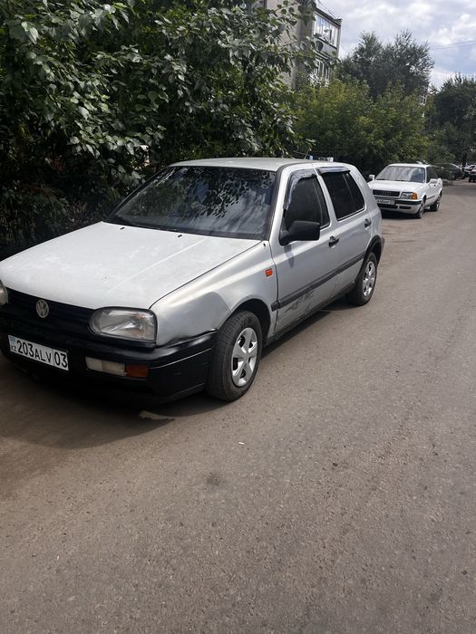 Продам гольфа на ходу