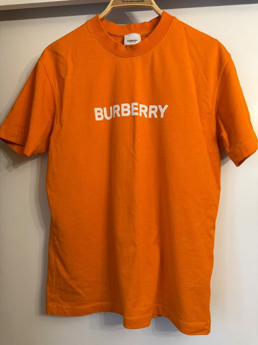 Тениски Burberry, Dolce Gabbana, Versace, Louis Vuitton