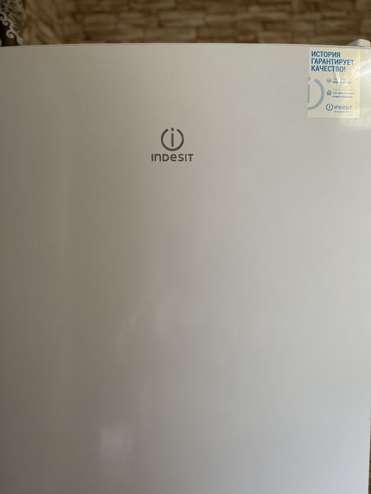 холодильник indesit