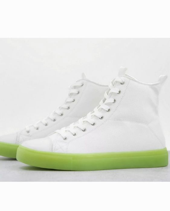 Кеды заказаны с сайта Асос