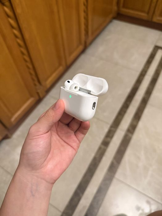 Air Pods Pro 3 ( срочно продам )