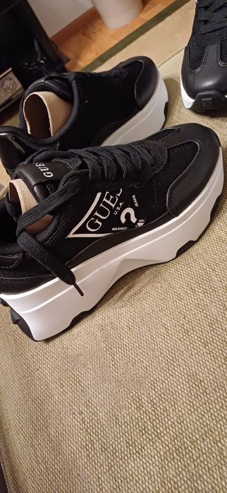 Кроссовки Guess из Америки