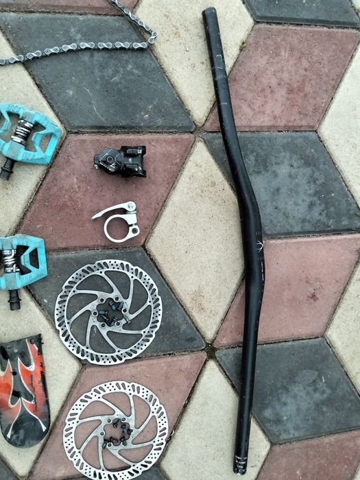 Piese de bicicletă de vanzare