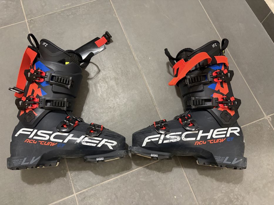 Ски обувки Fisher RC4